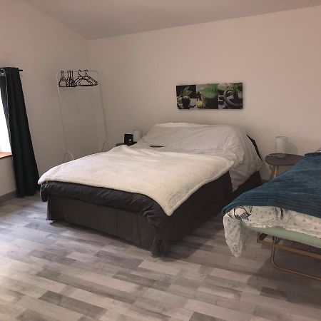Gite Zen Pres Thermes De Jonzac Bois المظهر الخارجي الصورة