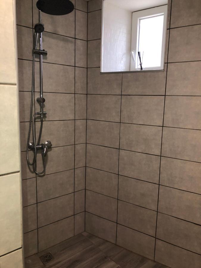 Gite Zen Pres Thermes De Jonzac Bois المظهر الخارجي الصورة